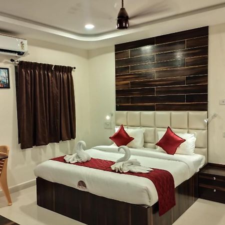 Annai Residency Hotel Vellore Luaran gambar