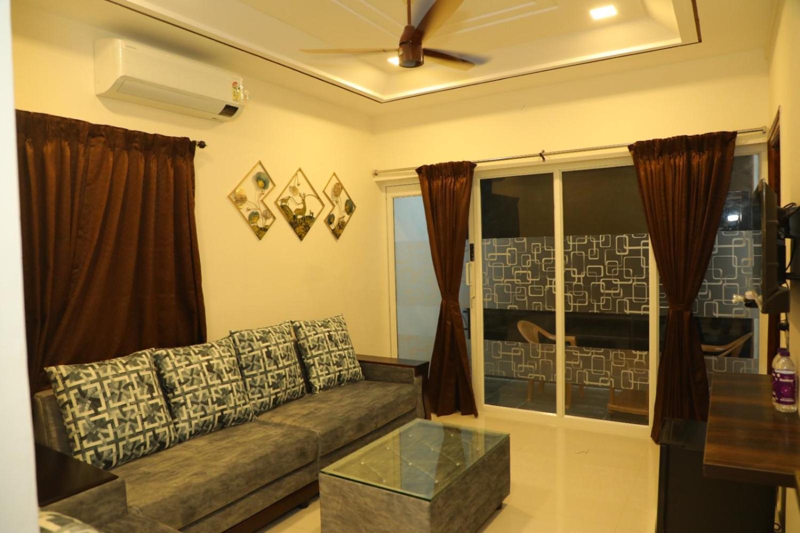 Annai Residency Hotel Vellore Luaran gambar